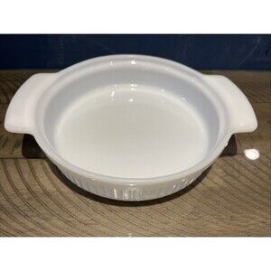 Vintage Fire King Anchor Hocking 1429 Round 1QT Milk Glass Ribbed Casserole Dish